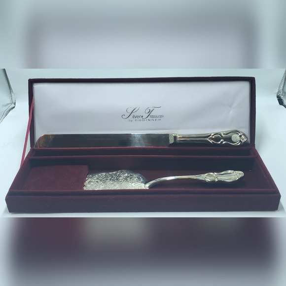 Silver Treasures by Godinger Silver Art Co LTD. Pie/Cake Server / Wedding - Picture 4 of 5